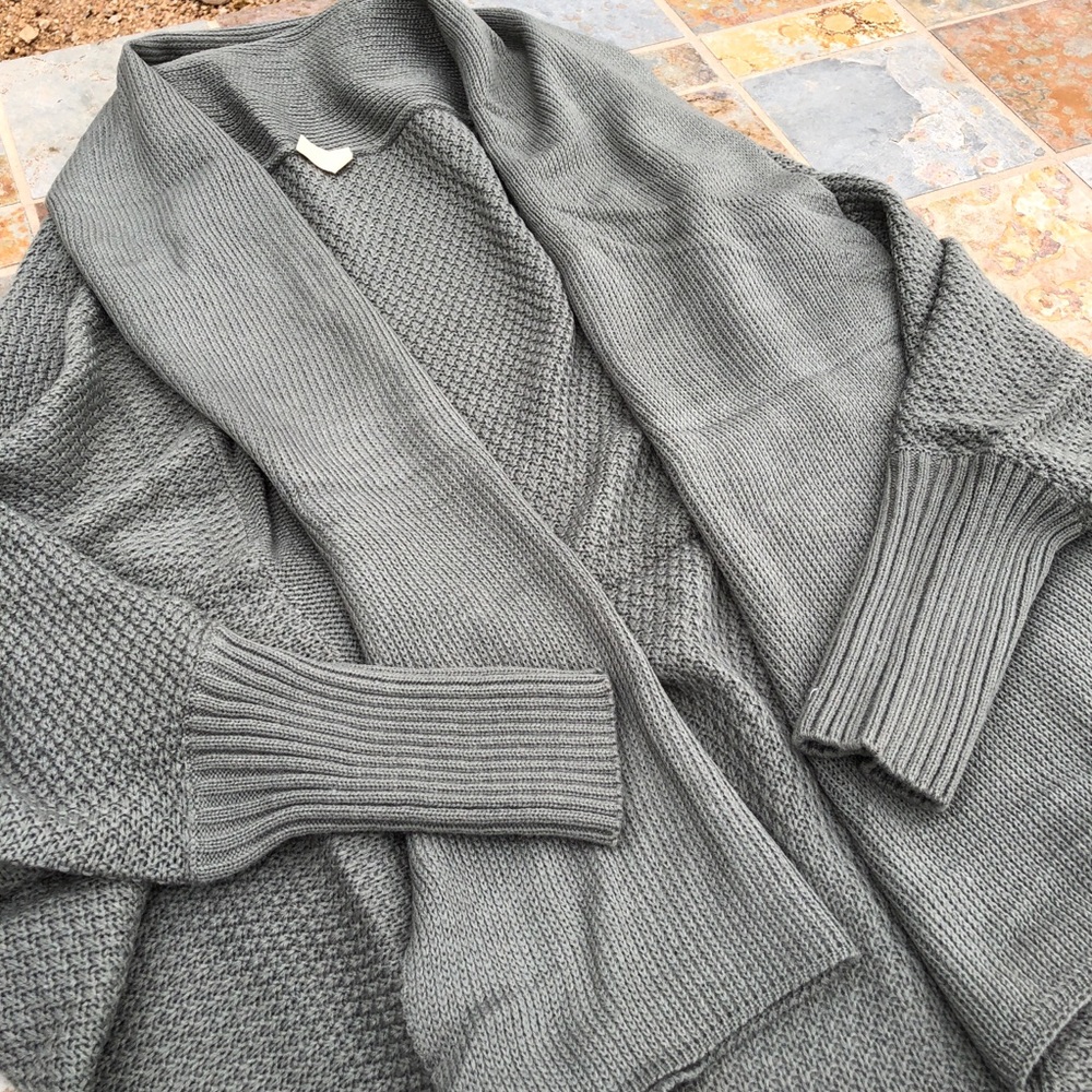 Dark Sage Dolman Cardigan - Picture 4 of 4